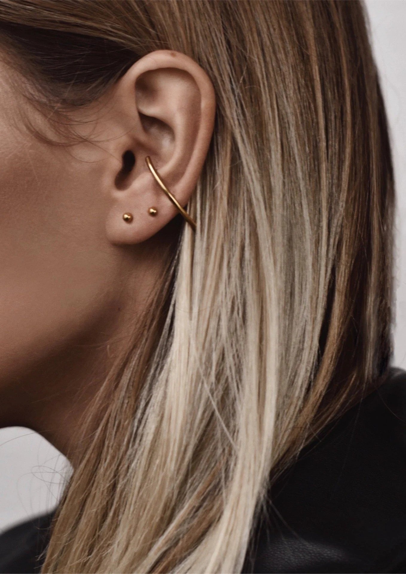Radius Earrings - Gold